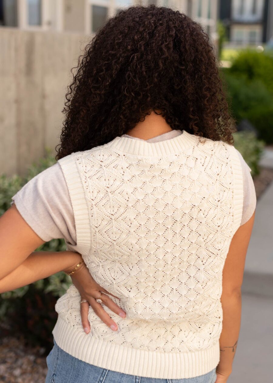 AmiahCreamKnitSweaterVest_DSC7430.jpg Amiah Cream Knit Sweater Vest