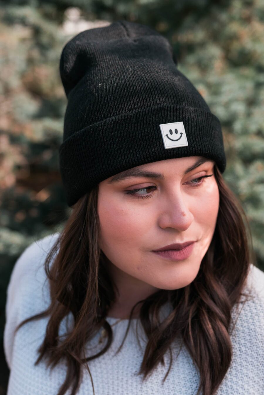 AnnaSmileyBeanie_DSC5117.jpg Anna Smiley Beanie