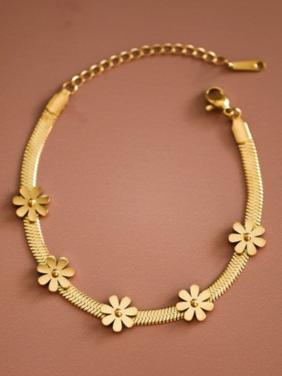 Athena Gold Flower Chain Bracelet