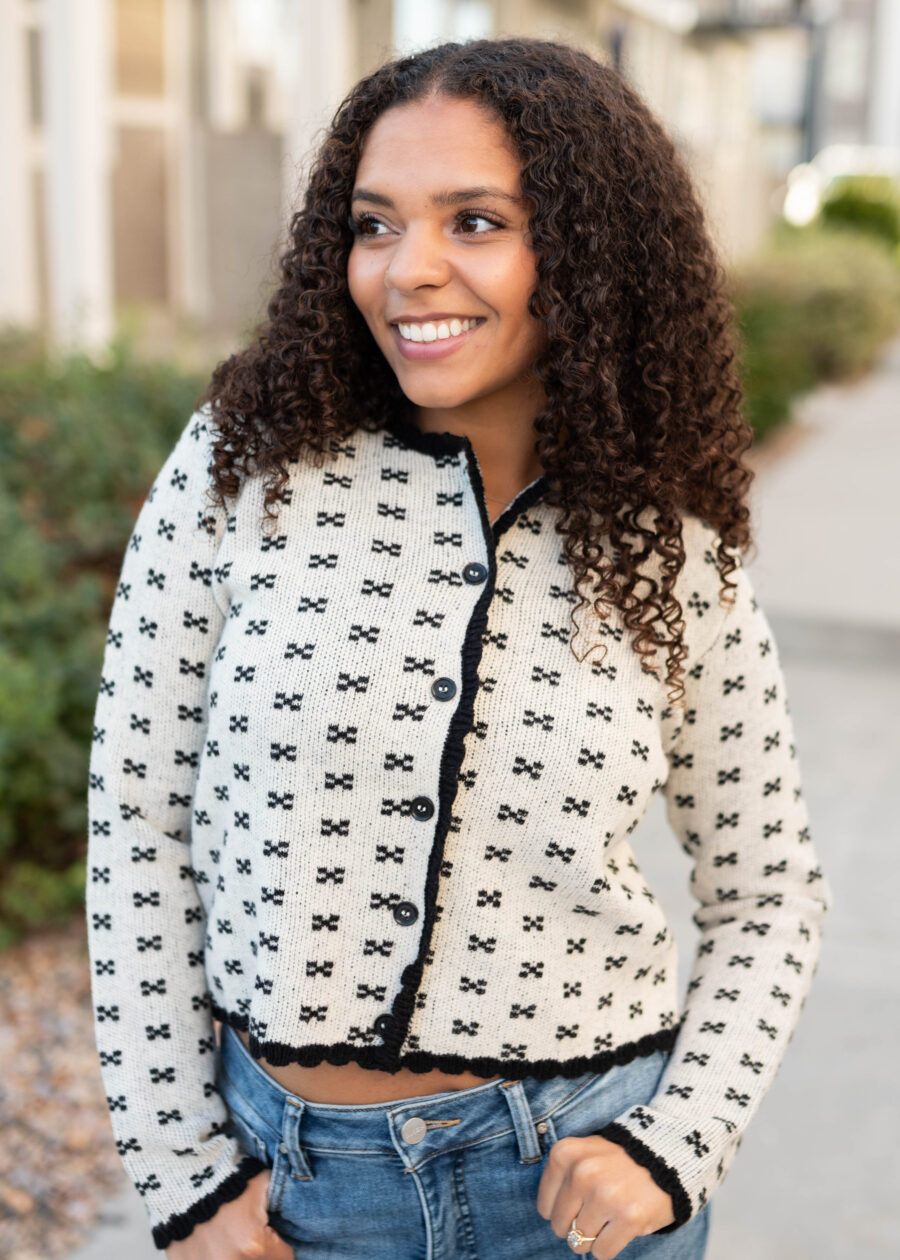 PeytonBlackPatternCardigan_DSC3128.jpg Peyton Black Pattern Cardigan