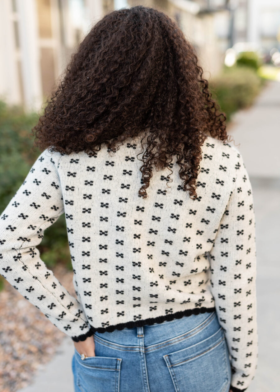 PeytonBlackPatternCardigan_DSC3134.jpg Peyton Black Pattern Cardigan